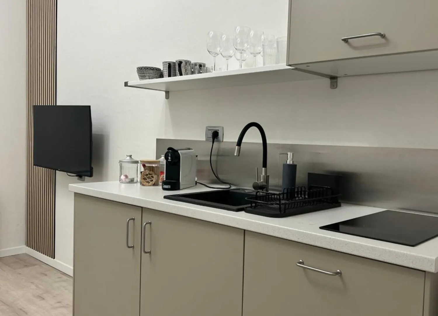 Tezone Seven Apartments Werona