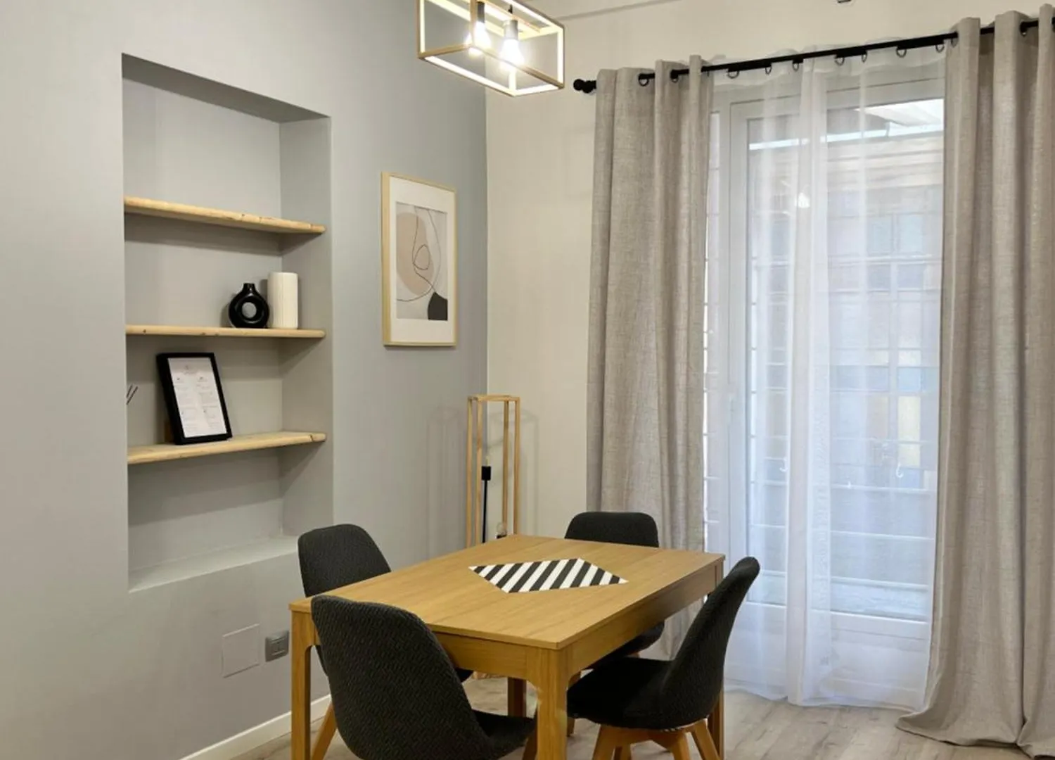 Tezone Seven Apartments Werona Włochy